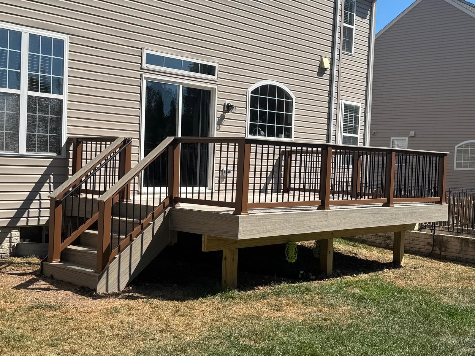 Premium deck railing options by LDN Decks in Northern Virginia