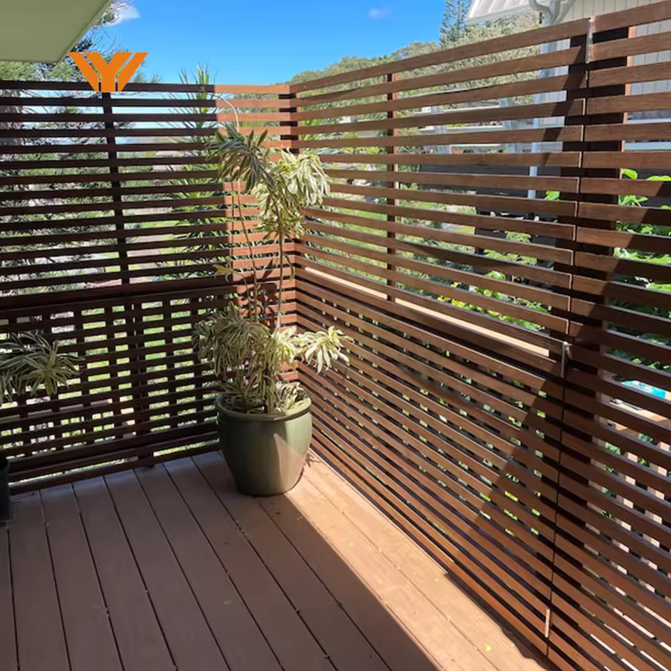 Expert Fence Contractor Serving Northern Virginia detail photo by Loudoun Decks