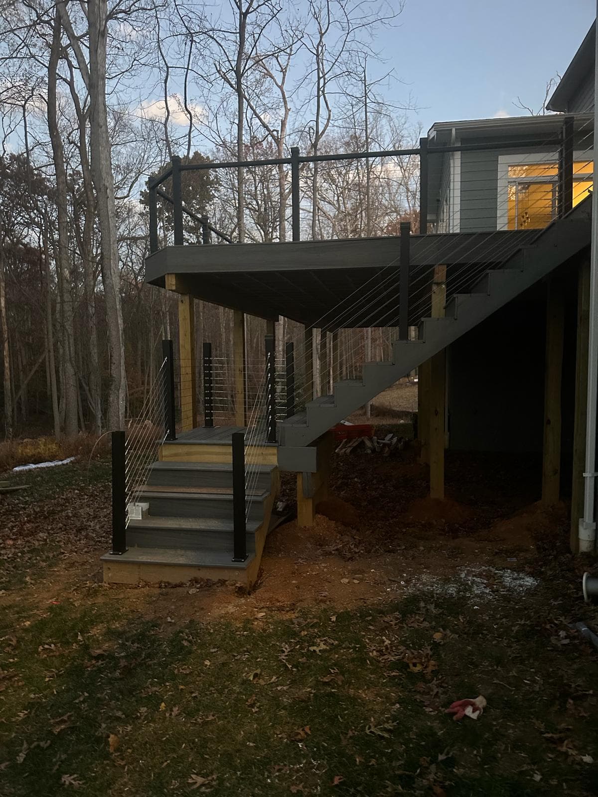Outdoor living services in Northern Virginia — decks, screened porches, outdoor kitchens by Loudoun Decks