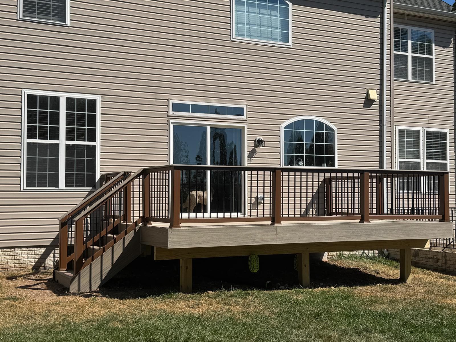 Custom Trex Transcend composite deck installation in Northern Virginia