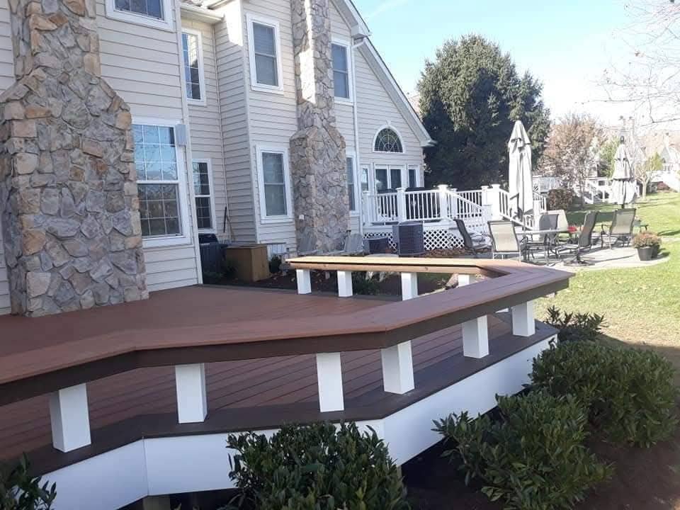 Custom Trex Transcend composite deck installed in Northern Virginia β Loudoun Decks 2026 project