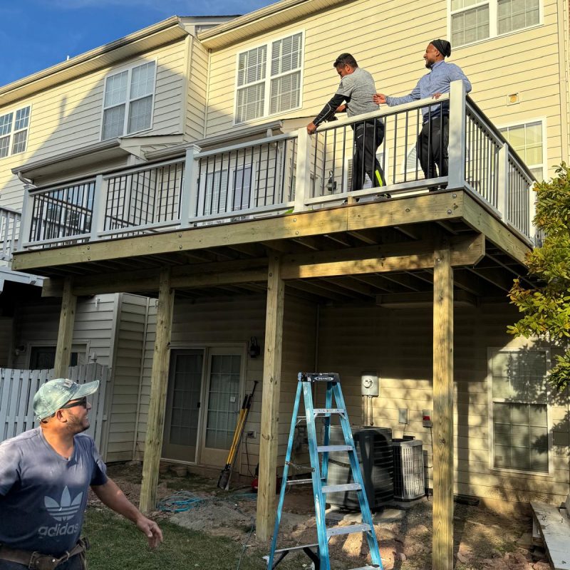 Modern composite deck design and construction in Leesburg Virginia